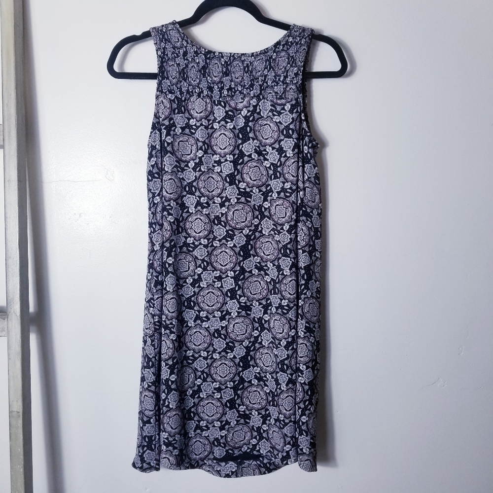 FLEUR BLEVE LINED NAVY WITH MULTI-COLROS DRESS SIZE 4